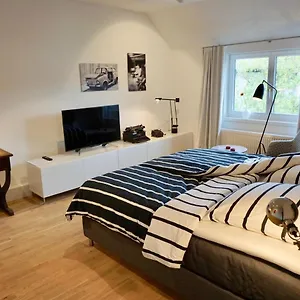  Apartment Privatzimmer Schoenfelder